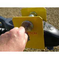 MILENCO Antivol D'attelage WS 3000 -Tout pour l’Extérieur milenco antivol d attelage ws3000 4