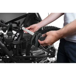 THULE EasyFold XT 3 -Tout pour l’Extérieur thule easyfold xt 3 6